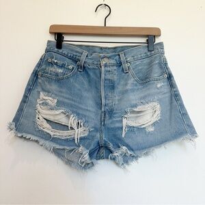LEVI'S 501 High Rise Denim Jean Shorts Light Wash Distressed 28 Raw Hem Cut Off